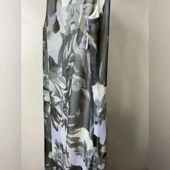 Isaac Mizrahi Live Floral Maxi Dress - Picture 5 of 6